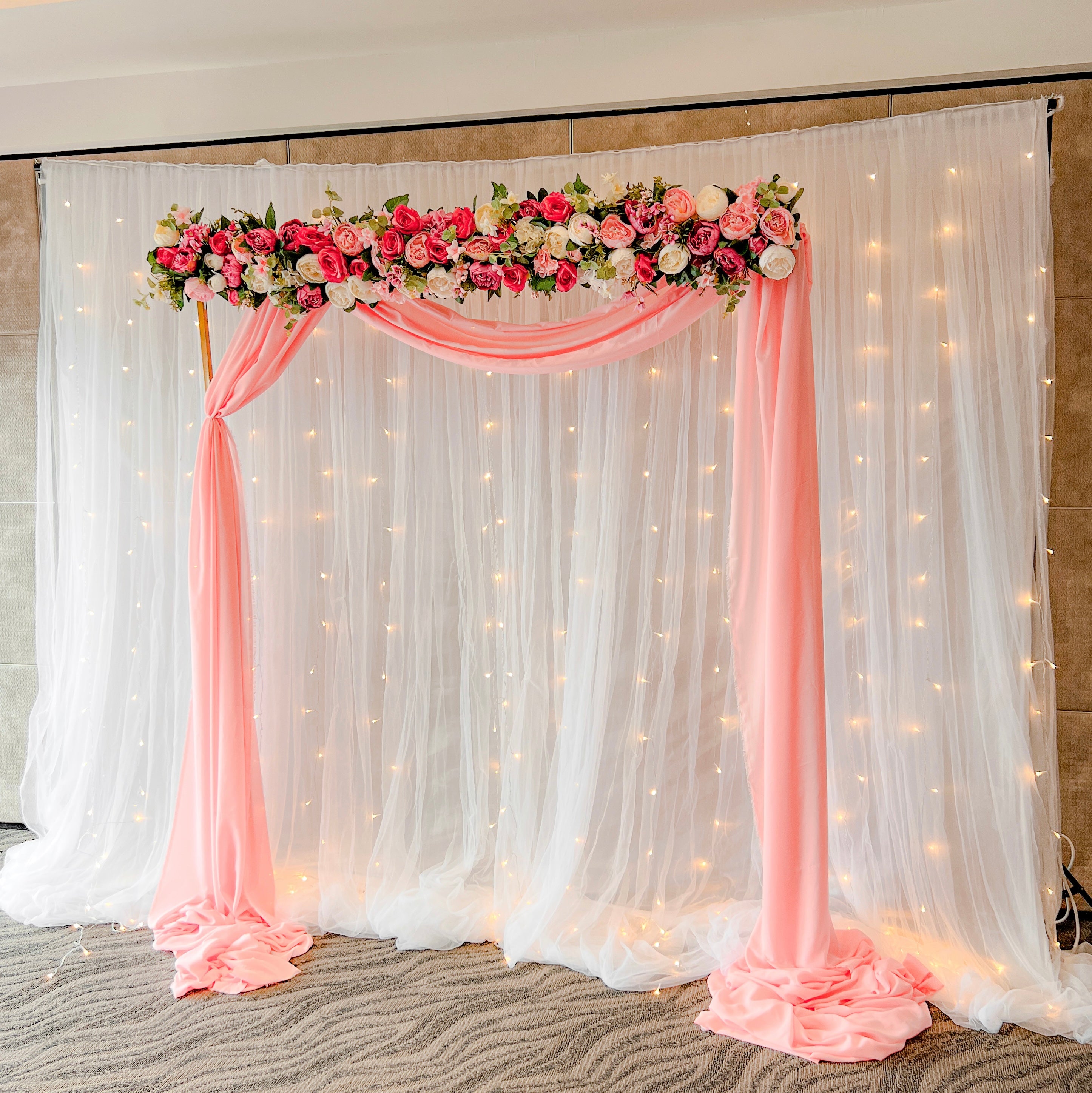 Basic Floral Arch with Fairy-light Backdrop