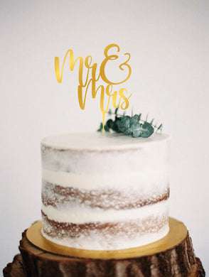 Style It Simply 'Mr & Mrs' Wedding Cake Topper