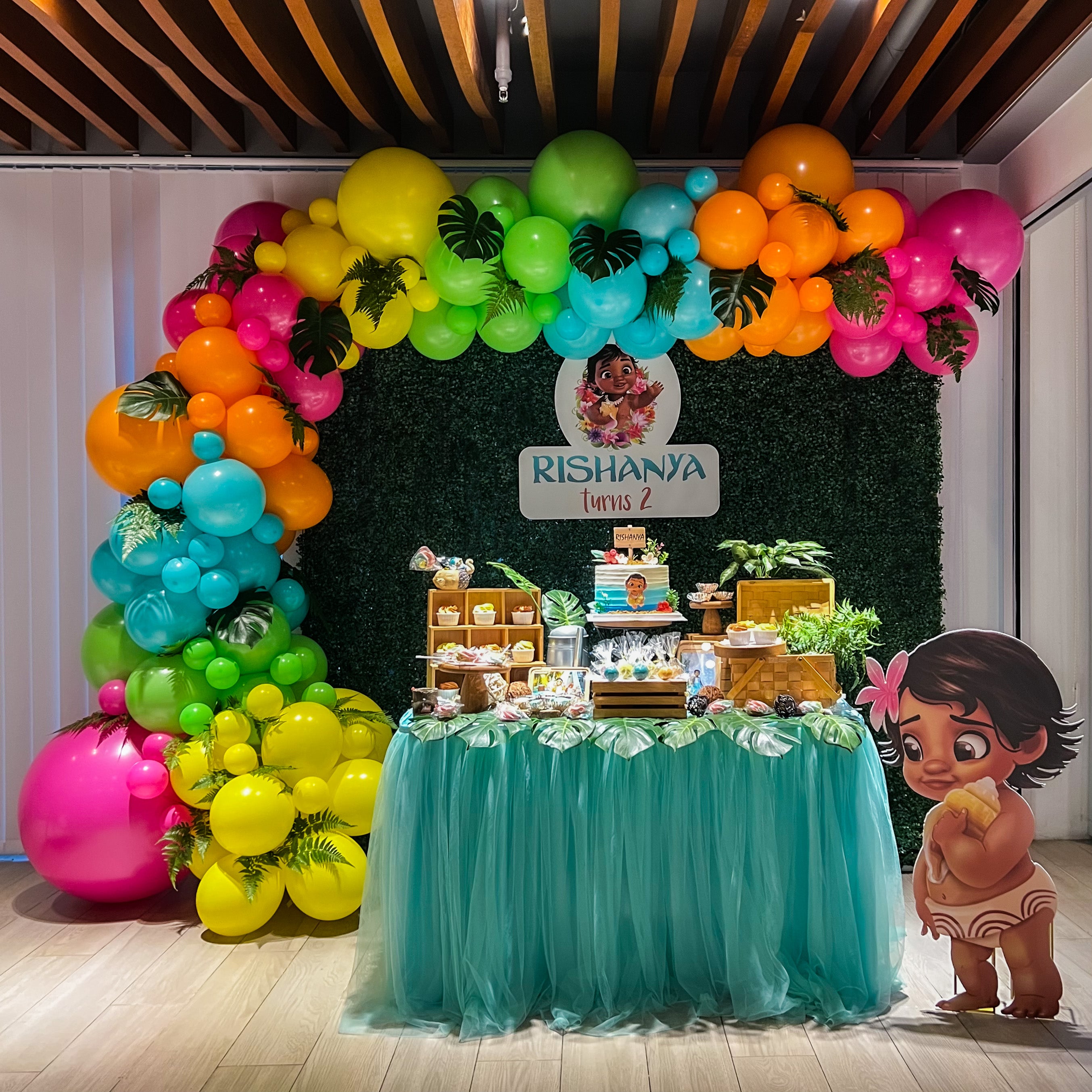 Baby Moana Theme Decor , Dessert Table, Balloon Backdrop, Birthday Party